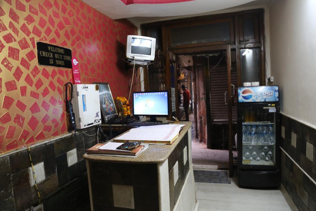 Yes Please Guest House Nuova Delhi Esterno foto